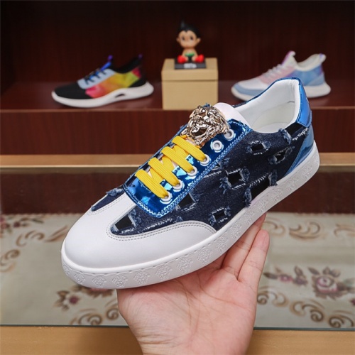 Replica Versace Casual Shoes For Men #517149 $76.00 USD for Wholesale