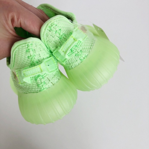 Replica Yeezy Kids Shoes For Kids #518005 $68.00 USD for Wholesale