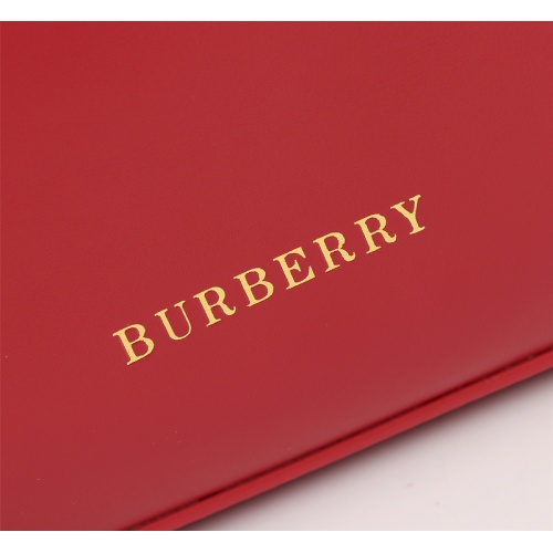 Replica Burberry AAA Quality Handbags #518233 $92.00 USD for Wholesale