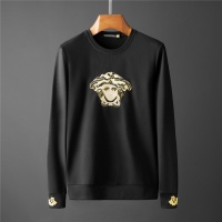 $85.00 USD Versace Tracksuits Long Sleeved For Men #515652