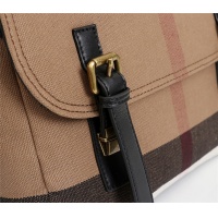 $108.00 USD Burberry AAA Quality Messenger Bags #517877