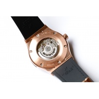 $321.00 USD HUBLOT Quality Watches #523937