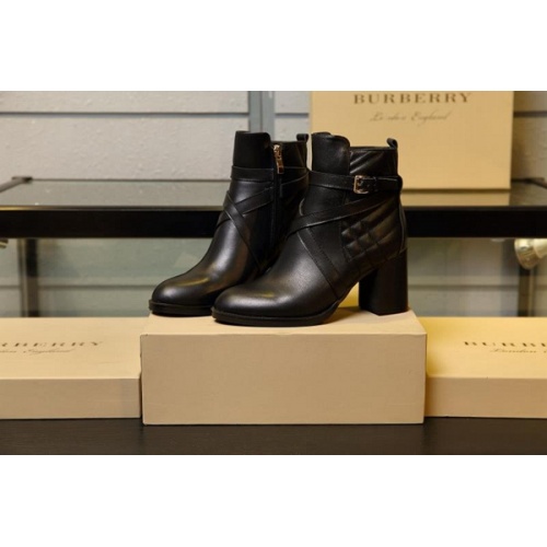 Burberry Boots For Women #525633