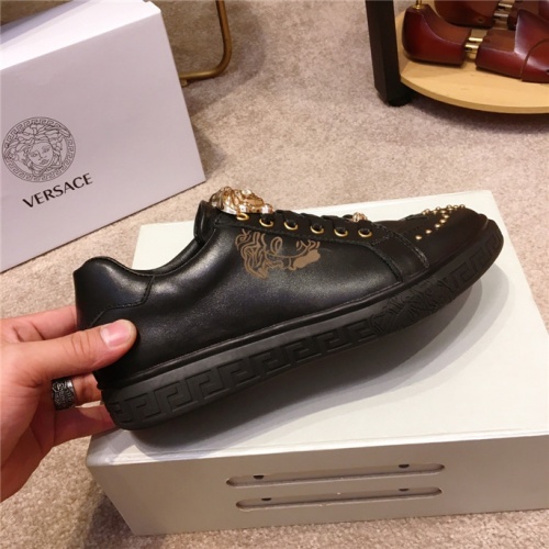 Replica Versace Casual Shoes For Men #526542 $80.00 USD for Wholesale