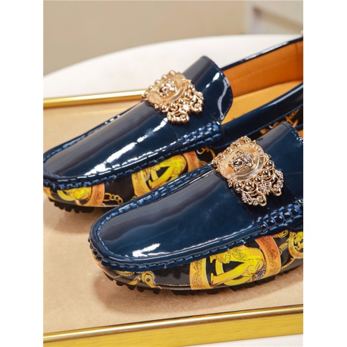 Replica Versace Casual Shoes For Men #526544 $72.00 USD for Wholesale