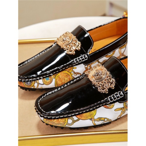 Replica Versace Casual Shoes For Men #526545 $72.00 USD for Wholesale