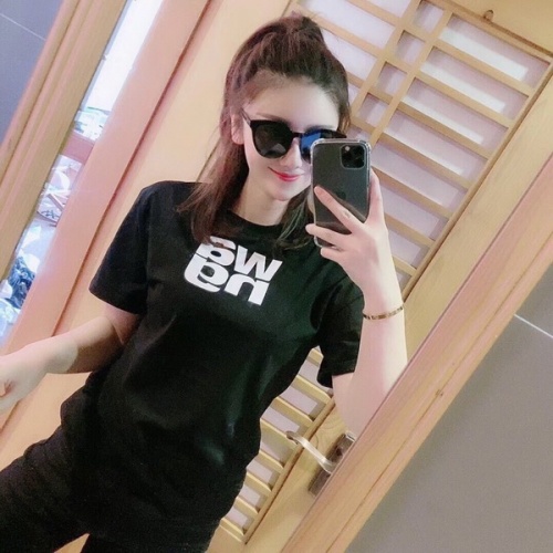 Replica Alexander Wang T-Shirts Short Sleeved For Women #527182 $45.00 USD for Wholesale