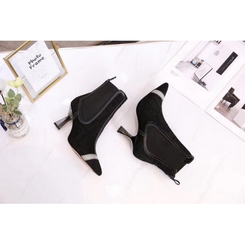 Replica Fendi Fashion Boots For Women #532289 $102.00 USD for Wholesale