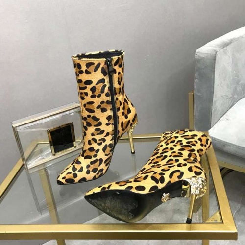 Replica Versace Boots For Women #532569 $92.00 USD for Wholesale