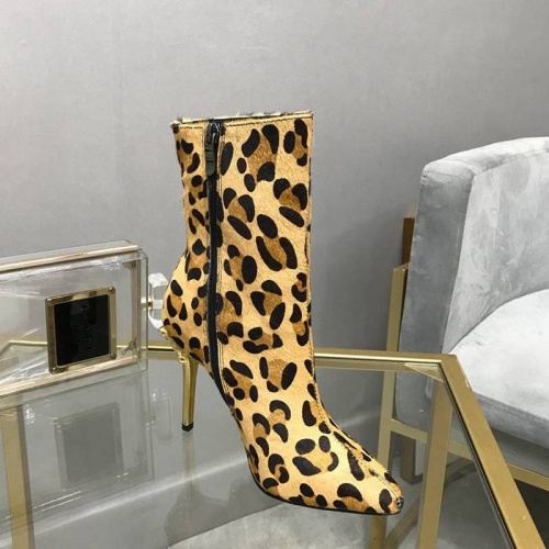 Replica Versace Boots For Women #532569 $92.00 USD for Wholesale