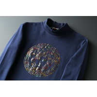 $40.00 USD Versace T-Shirts Long Sleeved For Men #527420