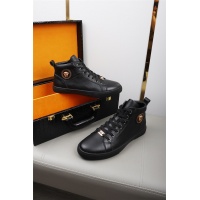 $82.00 USD Versace High Tops Shoes For Men #528486