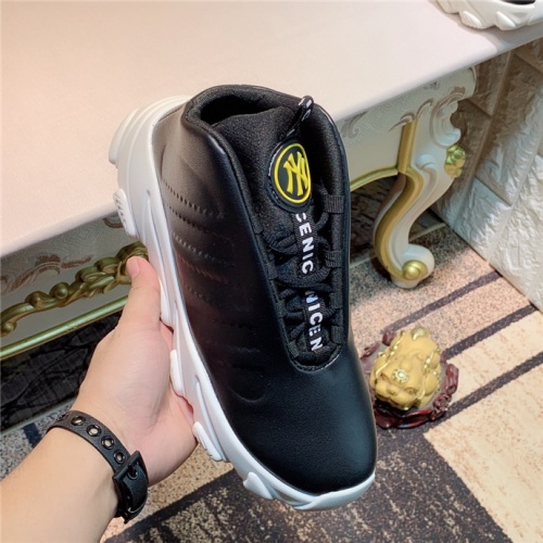 Replica Versace Casual Shoes For Men #533815 $76.00 USD for Wholesale