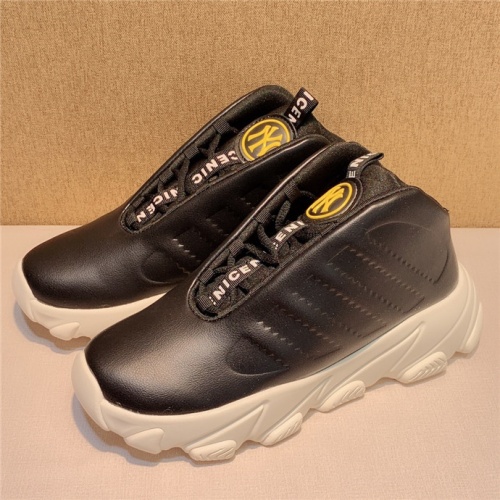 Replica Versace Casual Shoes For Men #533815 $76.00 USD for Wholesale
