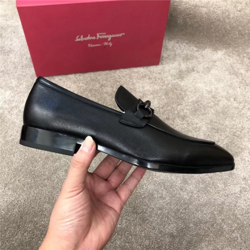 Replica Ferragamo Leather Shoes For Men #533960 $125.00 USD for Wholesale