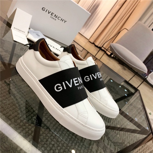 Givenchy Casual Shoes For Men #534318