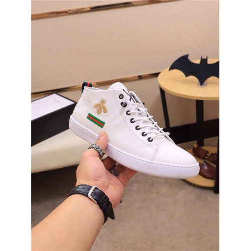 Replica Versace Casual Shoes For Men #536124 $82.00 USD for Wholesale