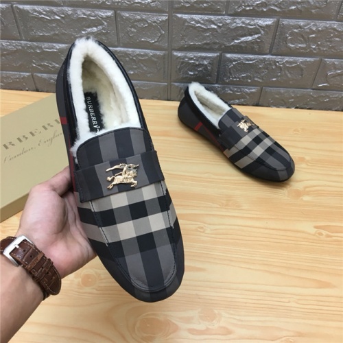 Burberry Casual Shoes For Men #537127 $82.00 USD, Wholesale Replica Burberry Casual Shoes