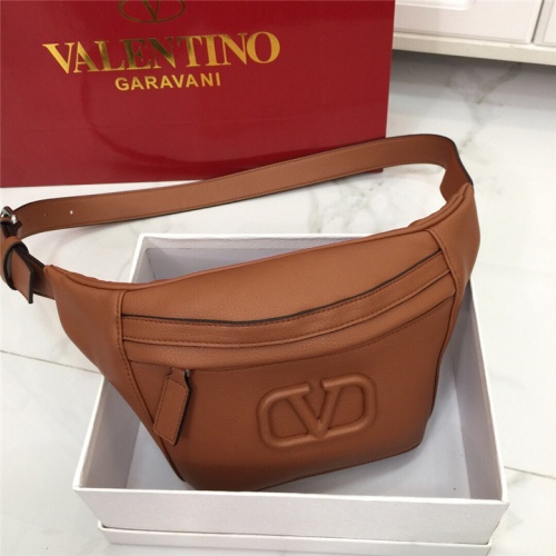 Valentino AAA Quality Pockets #538208 $100.00 USD, Wholesale Replica Valentino AAA Quality Wallets
