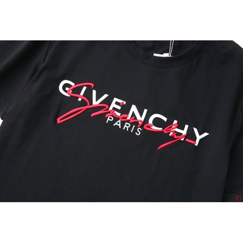 Replica Givenchy T-Shirts Short Sleeved For Unisex #538273 $32.00 USD for Wholesale