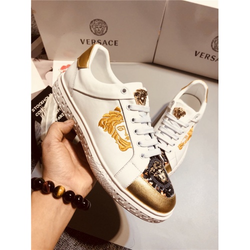 Replica Versace Casual Shoes For Men #538342 $72.00 USD for Wholesale