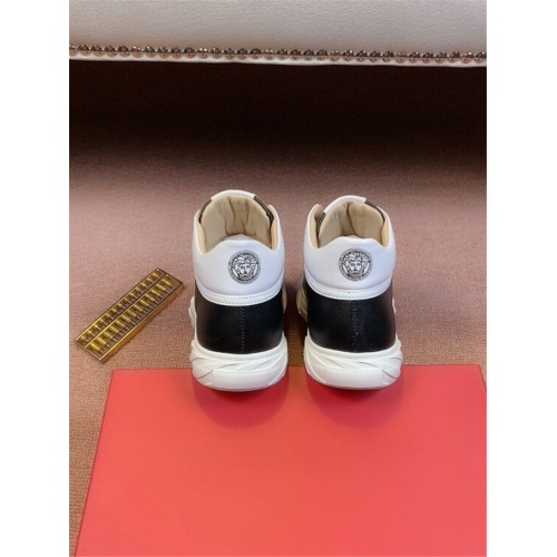 Replica Versace Casual Shoes For Men #538384 $80.00 USD for Wholesale