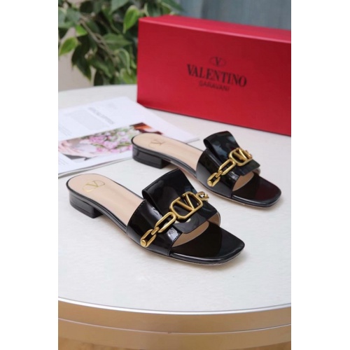 $64.00 USD Valentino Slippers For Women #538617