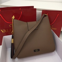 $125.00 USD Valentino AAA Quality Messenger Bags #536181