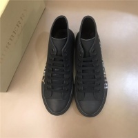 $82.00 USD Burberry High Tops Shoes For Men #538021