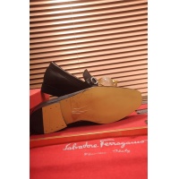 $85.00 USD Salvatore Ferragamo Leather Shoes For Men #538132