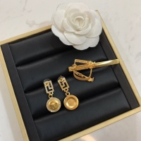 $38.00 USD Versace Earrings #540889