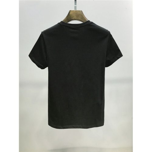 Replica Versace T-Shirts Short Sleeved For Men #542194 $25.00 USD for Wholesale