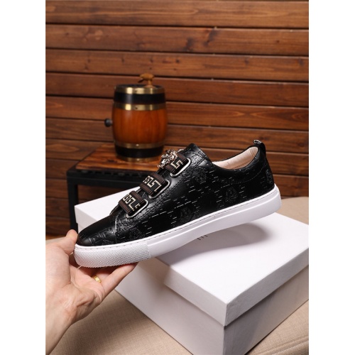 Replica Versace Casual Shoes For Men #542195 $76.00 USD for Wholesale