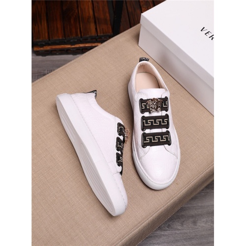 Replica Versace Casual Shoes For Men #542196 $76.00 USD for Wholesale