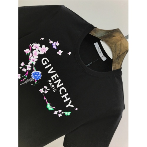 Replica Givenchy T-Shirts Short Sleeved For Men #542423 $27.00 USD for Wholesale