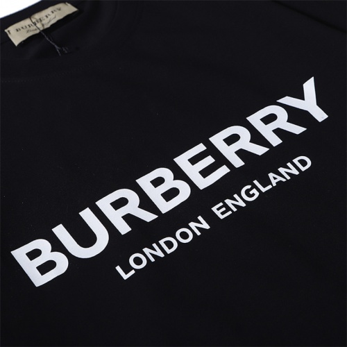 Replica Burberry T-Shirts Short Sleeved For Unisex #542896 $27.00 USD for Wholesale