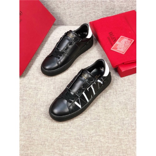 Valentino Casual shoes For Men #543975 $85.00 USD, Wholesale Replica Valentino Casual Shoes