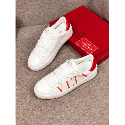 Valentino Casual shoes For Men #543976 $82.00 USD, Wholesale Replica Valentino Casual Shoes