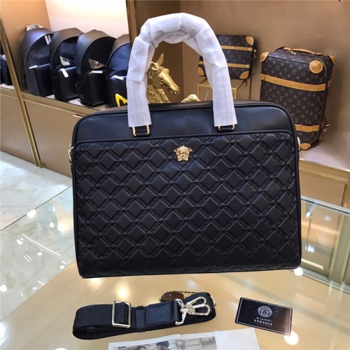 Versace AAA Man Handbags #545843 $160.00 USD, Wholesale Replica Versace AAA Man Handbags