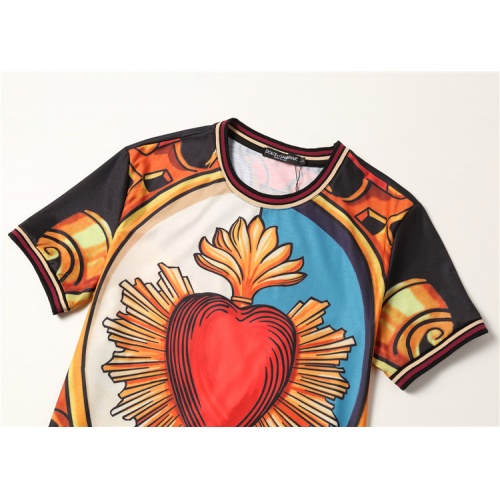 Replica Dolce & Gabbana D&G T-Shirts Short Sleeved For Men #546300 $25.00 USD for Wholesale