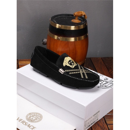 Replica Versace Casual Shoes For Men #549245 $72.00 USD for Wholesale
