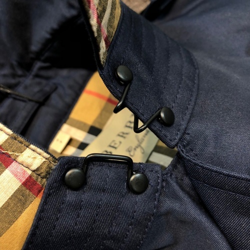 Replica Burberry Windbreaker Jackets Long Sleeved For Women #549767 $163.00 USD for Wholesale