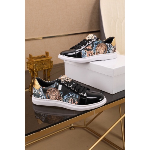 Replica Versace Casual Shoes For Men #549863 $72.00 USD for Wholesale