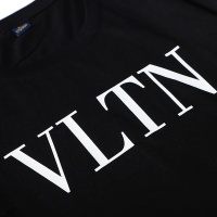 $28.00 USD Valentino T-Shirts Short Sleeved For Unisex #547562