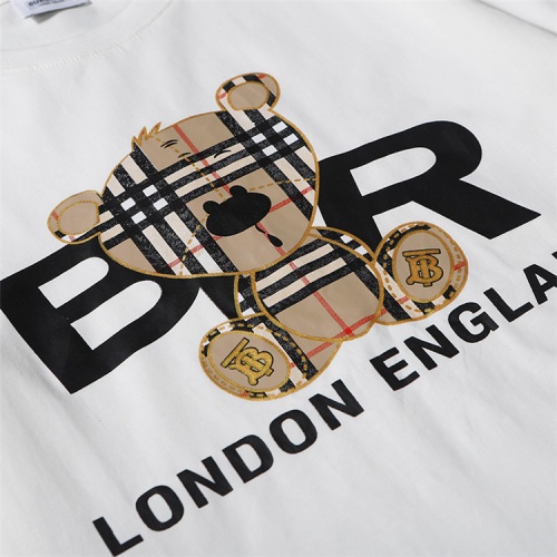 Replica Burberry T-Shirts Short Sleeved For Unisex #551256 $30.00 USD for Wholesale