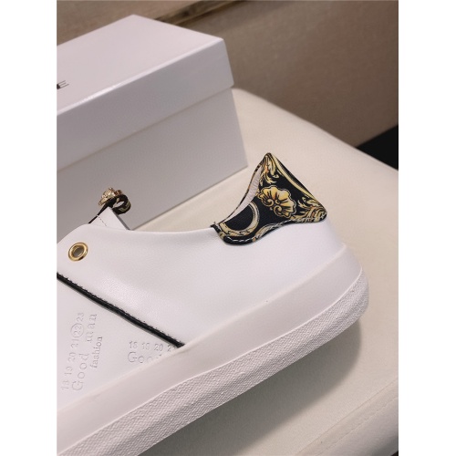 Replica Versace Casual Shoes For Men #554744 $76.00 USD for Wholesale