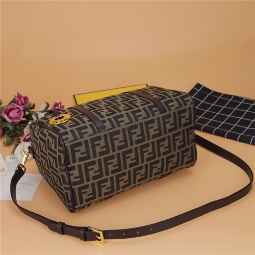 Replica Fendi AAA Messenger Bags #555500 $135.00 USD for Wholesale