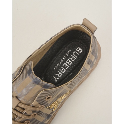 Replica Burberry Casual Shoes For Men #558805 $78.00 USD for Wholesale