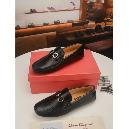 Replica Salvatore Ferragamo Casual Shoes For Men #559279 $73.00 USD for Wholesale