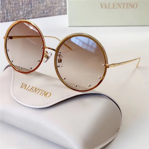 Valentino AAA Quality Sunglasses #560617 $64.00 USD, Wholesale Replica Valentino AAA Quality Sunglasses